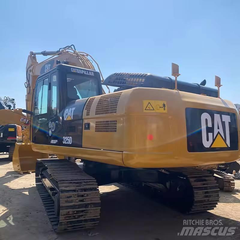 CAT 325 D Pelle sur chenilles