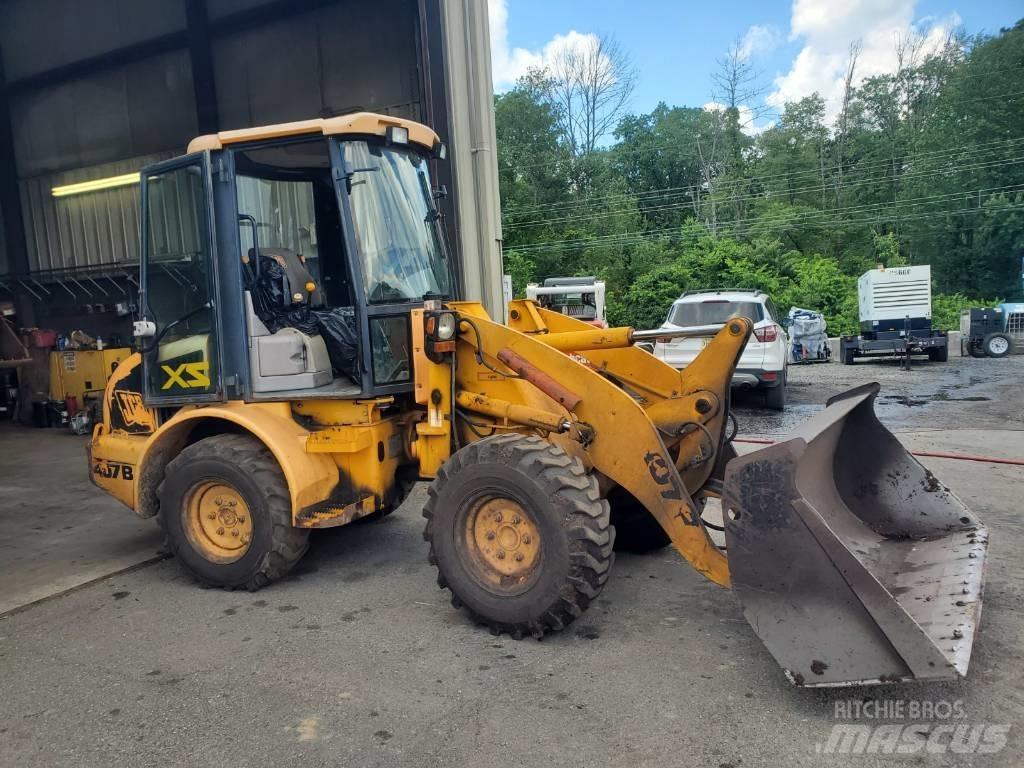 JCB 407 B Chargeuse sur pneus