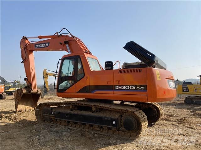 Doosan DH300 Pelle sur chenilles