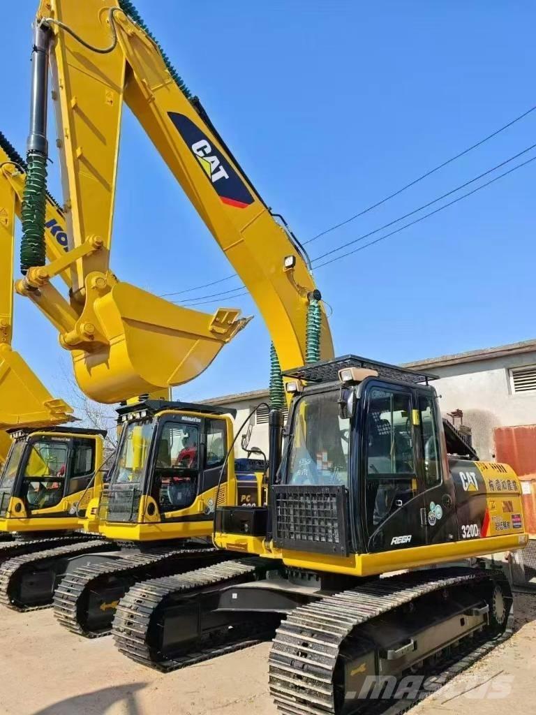 CAT 320 D Pelle sur chenilles