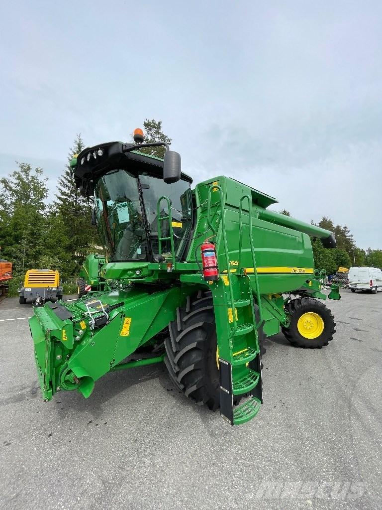 John Deere W540 Moissonneuse batteuse