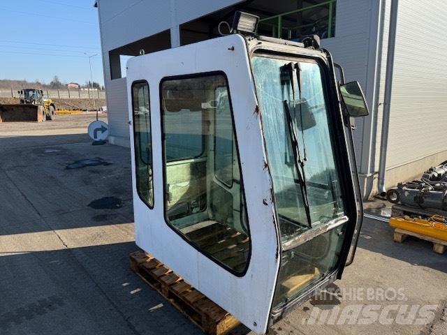 Liebherr SERIA B CAB Cabine