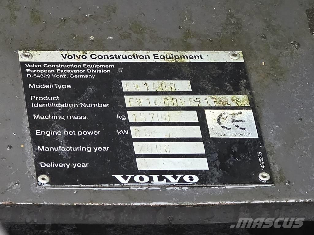 Volvo EW 140 B Pelle sur pneus