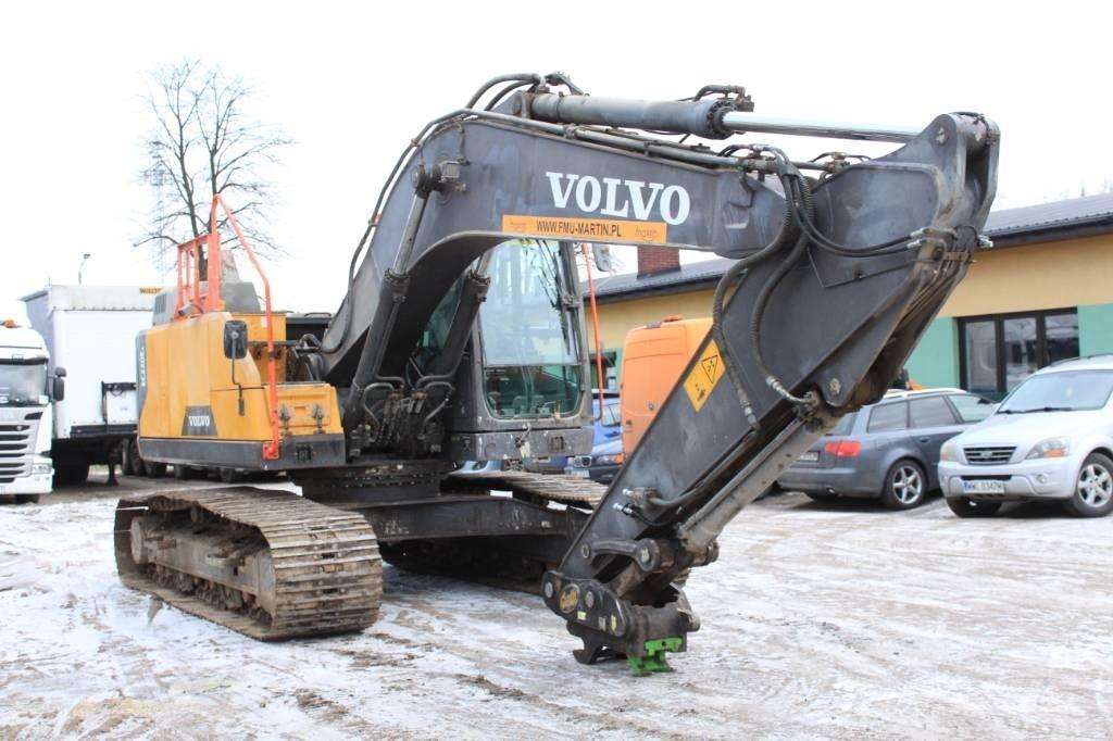 Volvo EC 220 E Pelle sur chenilles