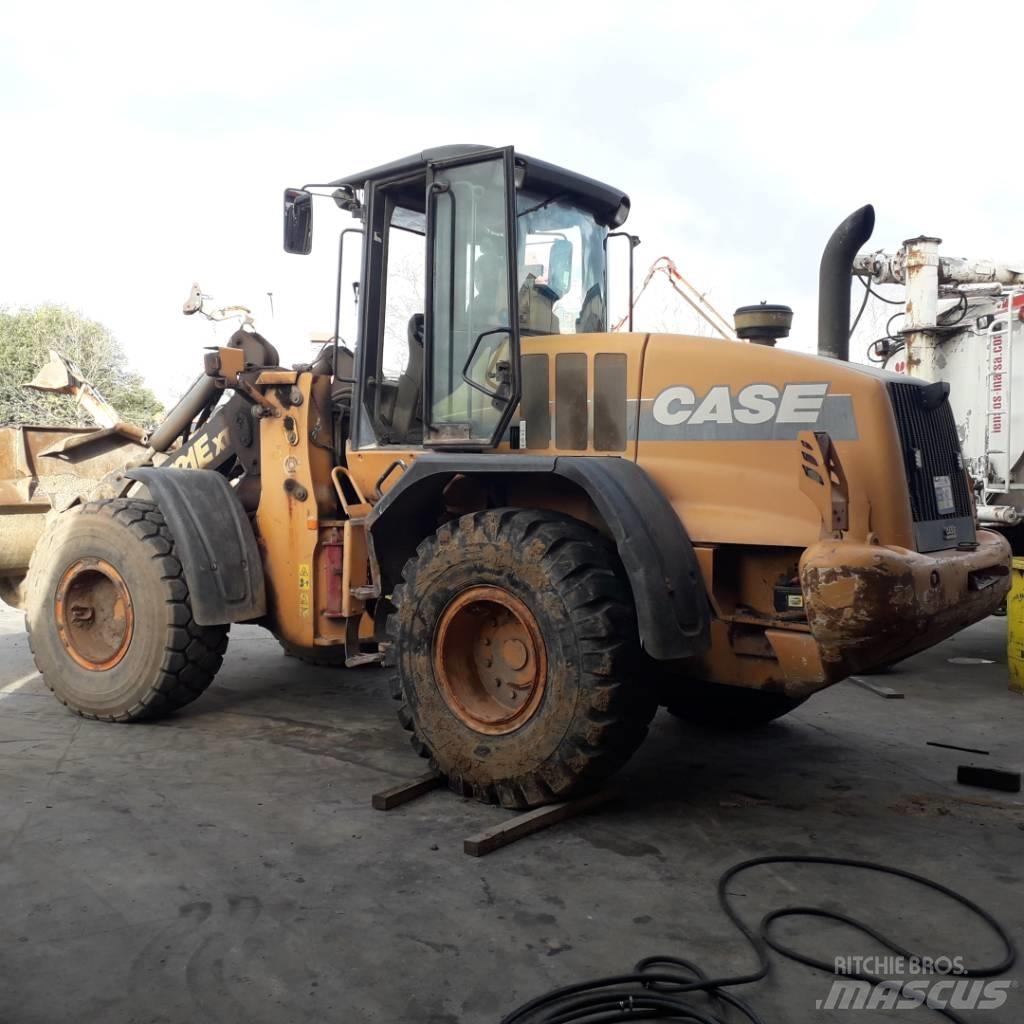 CASE 721 E XT Chargeuse sur pneus