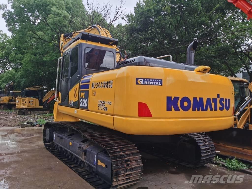 Komatsu PC 220-7 Pelle sur chenilles