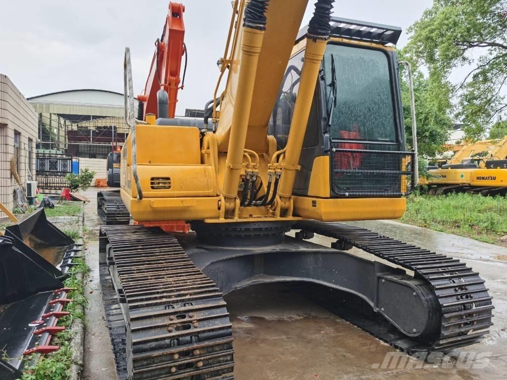 Komatsu PC 220-7 Pelle sur chenilles
