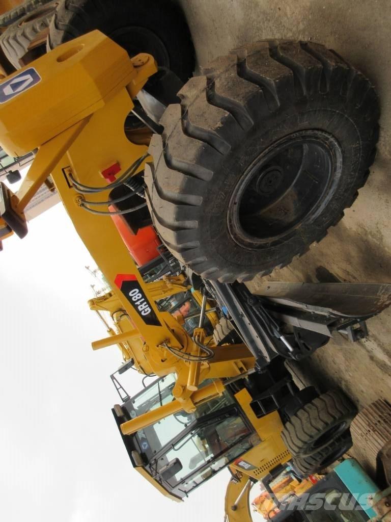 XCMG GR 180 Niveleuse