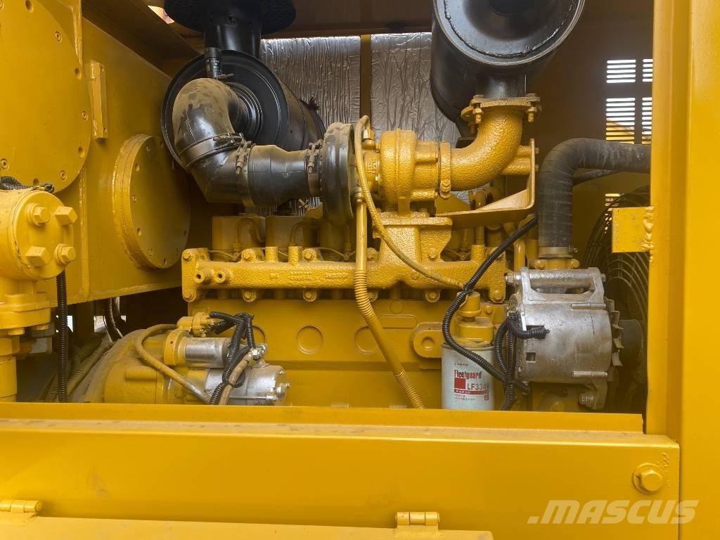 CAT 14 H Niveleuse