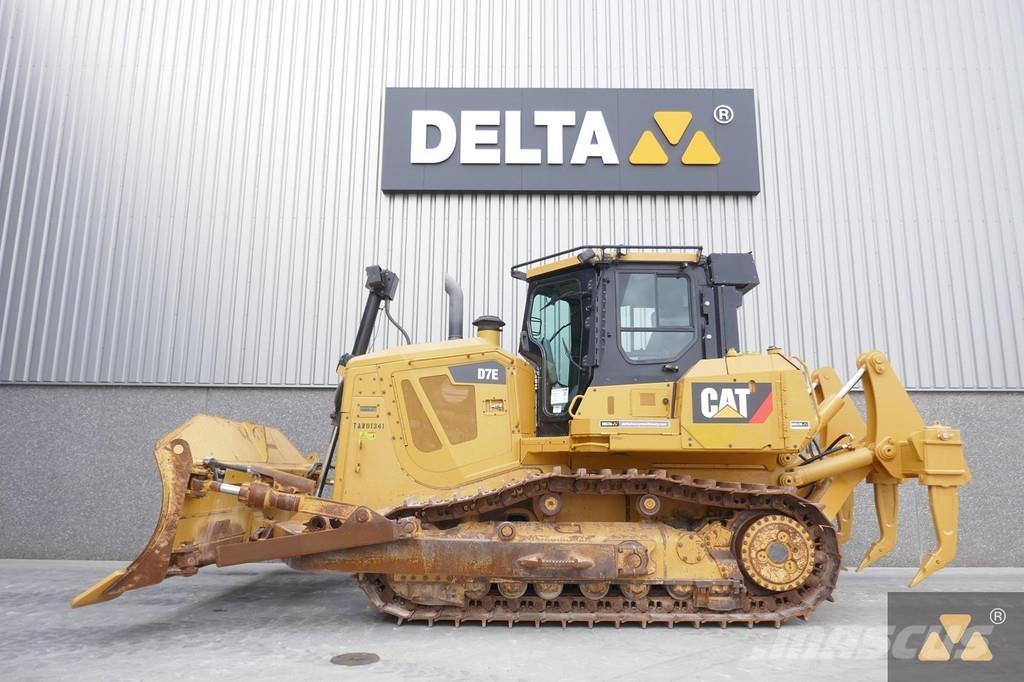CAT D7E Bouteurs sur chenilles