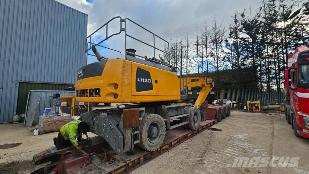 Liebherr LH 30 M Pelle à déchets