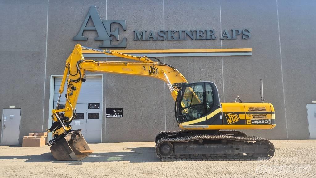 JCB JS 220 LC Pelle sur chenilles