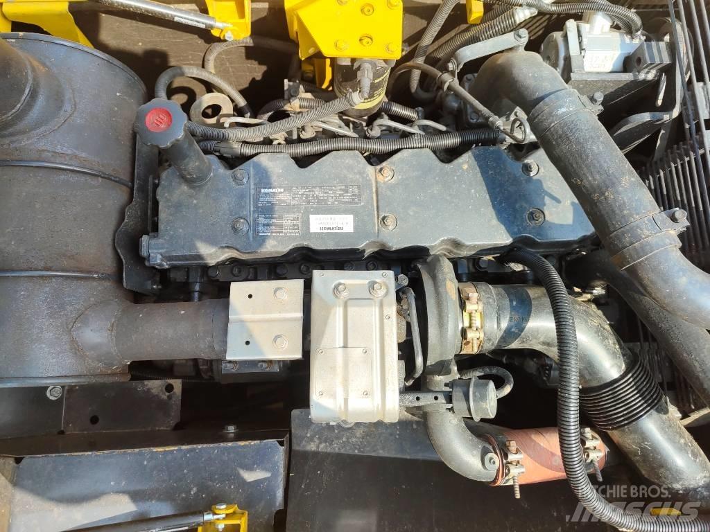 Komatsu PC 220 LC Pelle sur chenilles