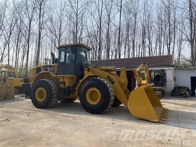 CAT 966H Chargeuse sur pneus