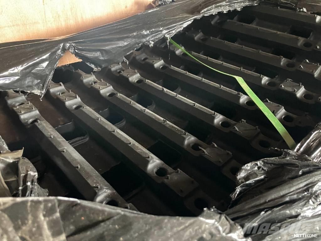 Sisu NA 140 Véhicules Cross-Country