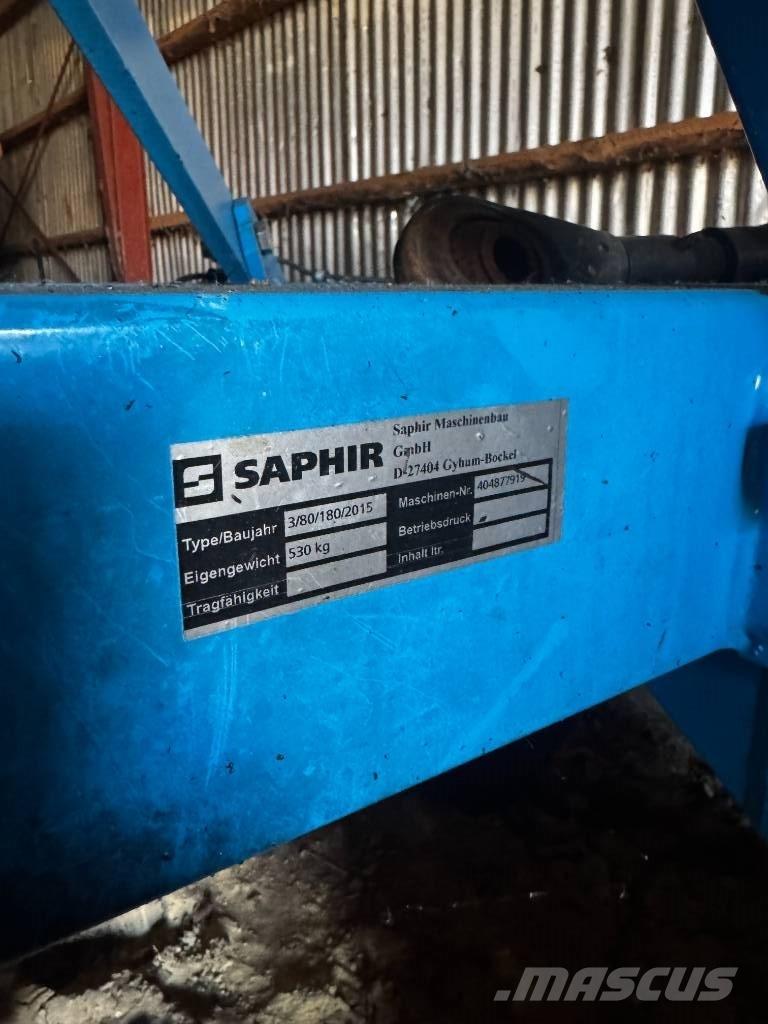 Saphir Frontgrubber Charrue à dents