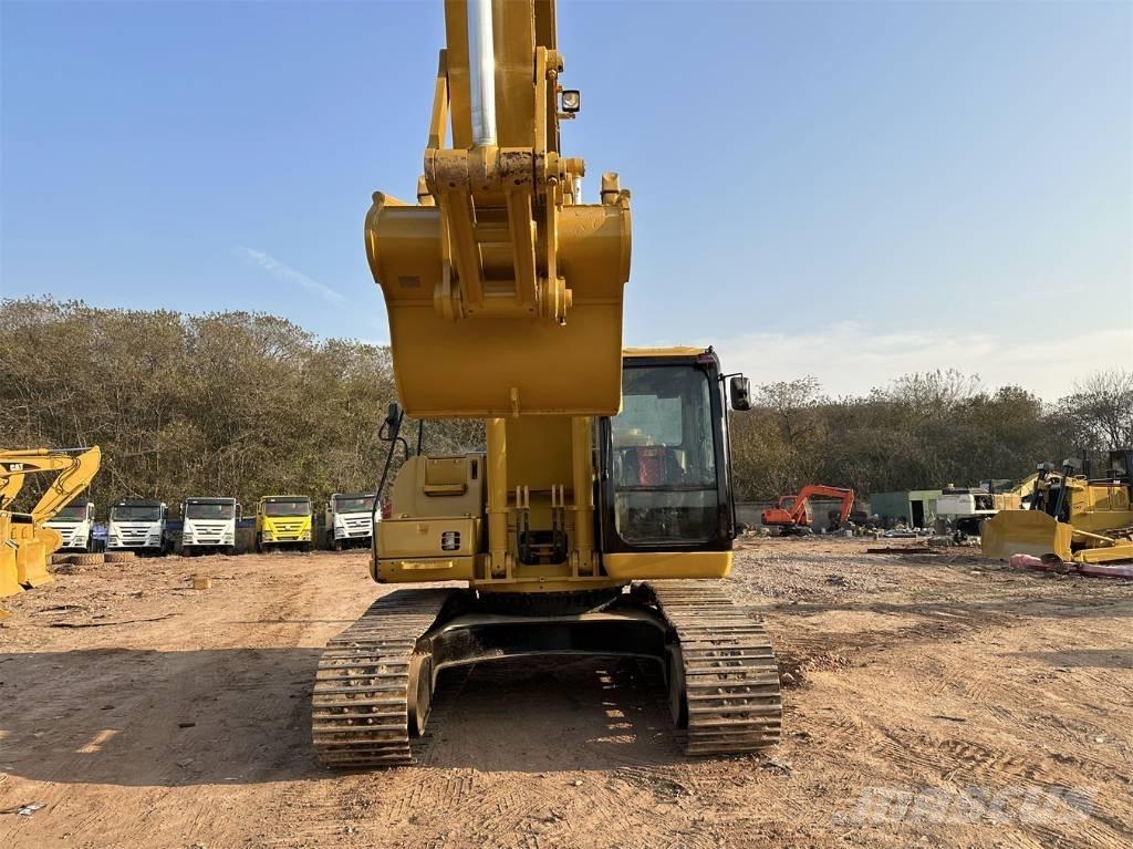 CAT 325C Pelle sur chenilles