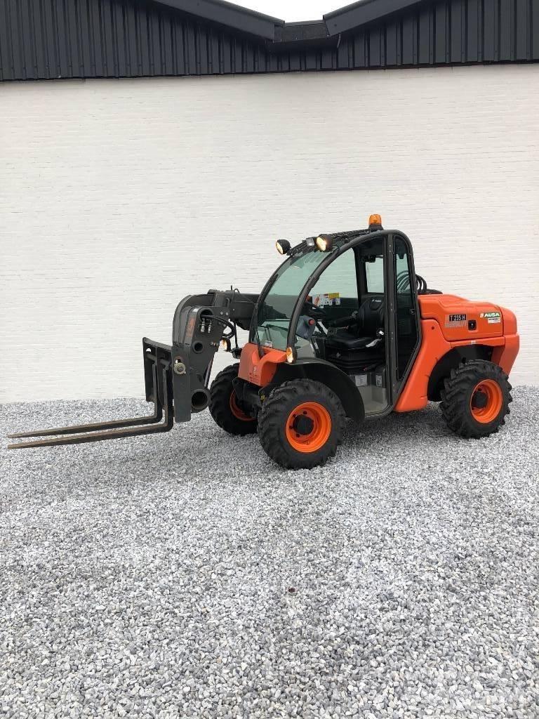 Ausa T 235 H Chariot télescopique
