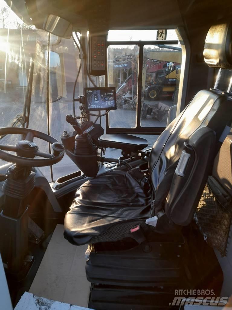 Liebherr L 550 Chargeuse sur pneus
