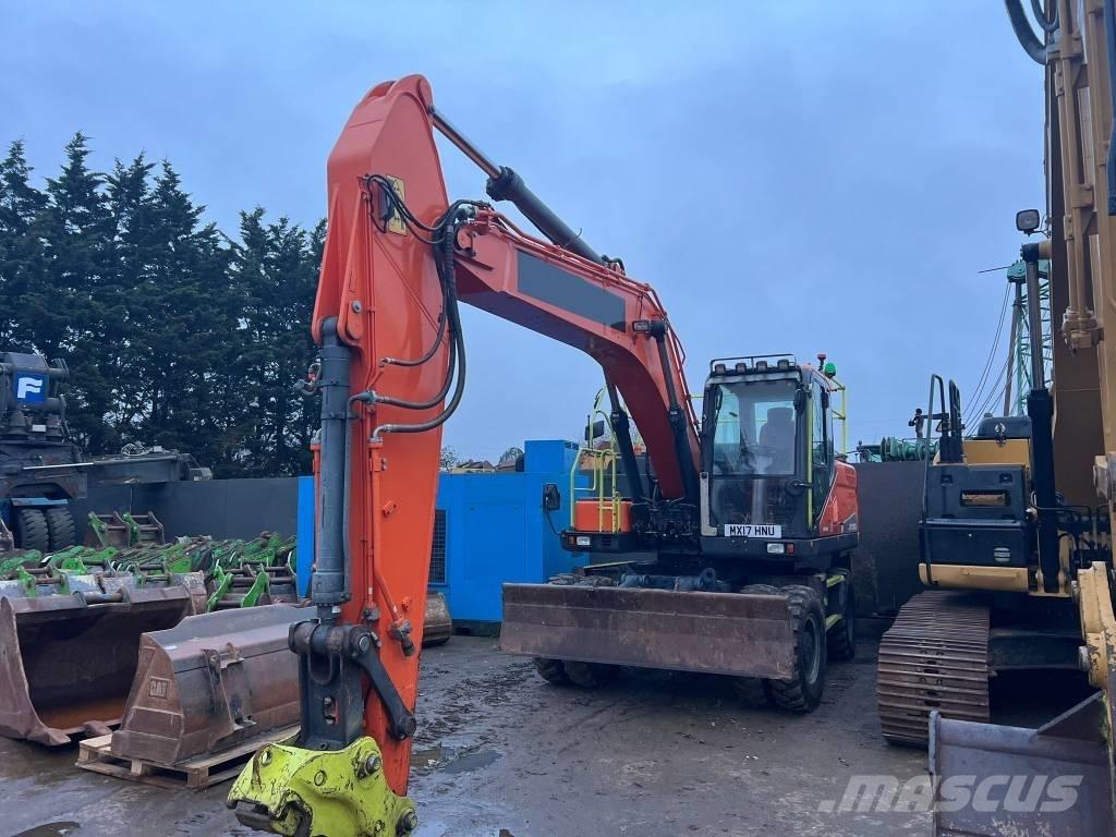 Doosan DX 190 W-3 Pelle sur pneus