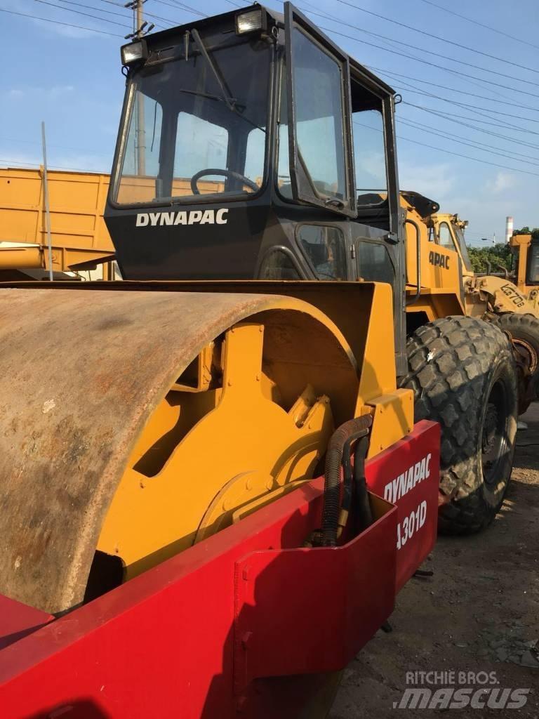 Dynapac CA 301 D Rouleaux monocylindre