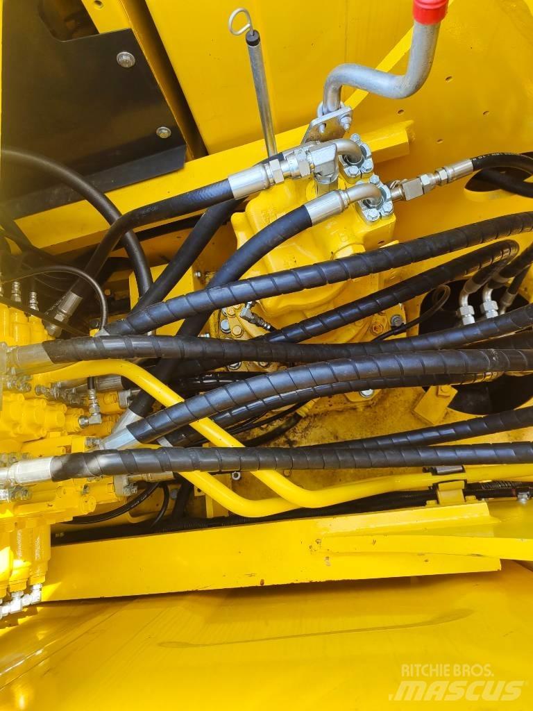 Komatsu PC 240 LC-8 Pelle sur chenilles