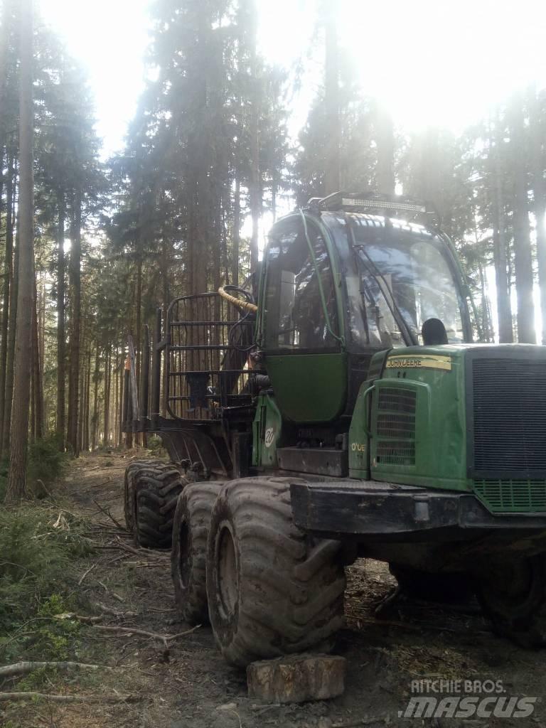 John Deere 1010 E Porteur
