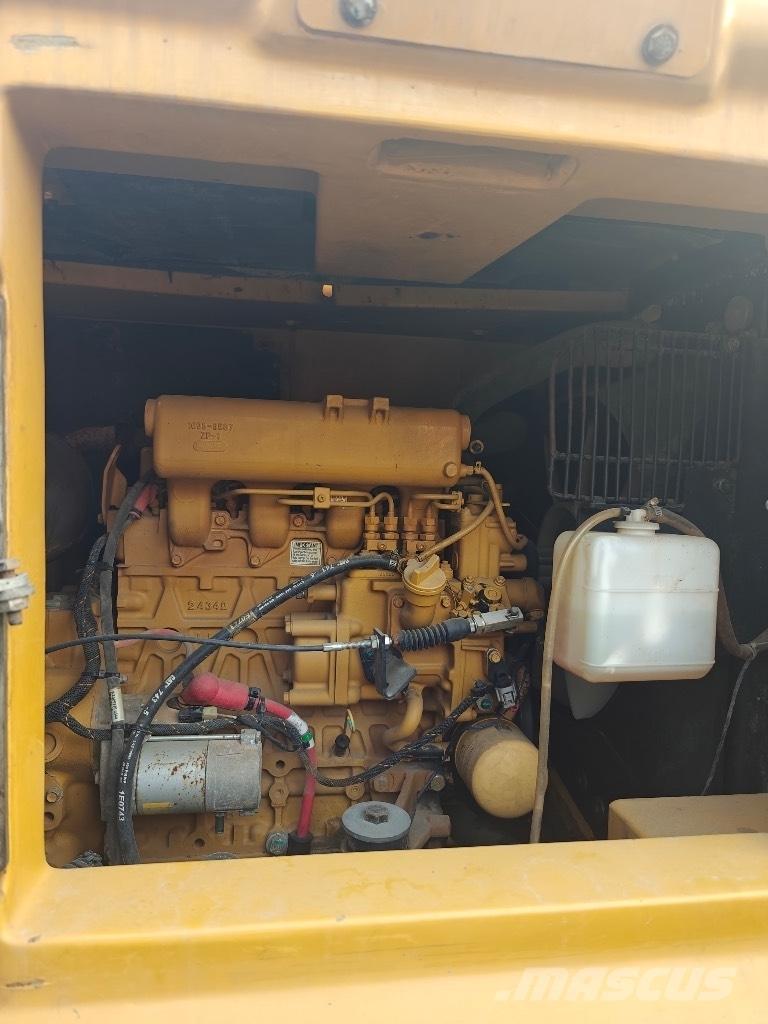CAT 307.5 Mini pelle < 7t