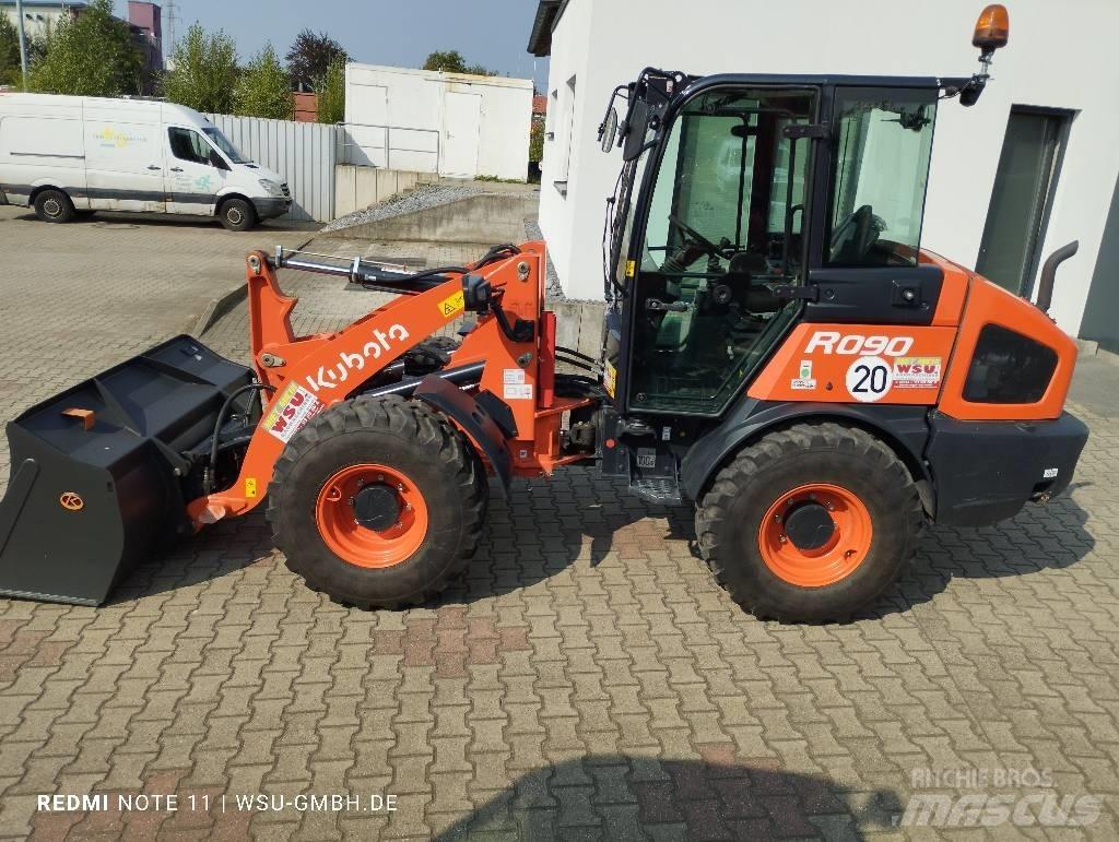 Kubota R090 Chargeuse sur pneus