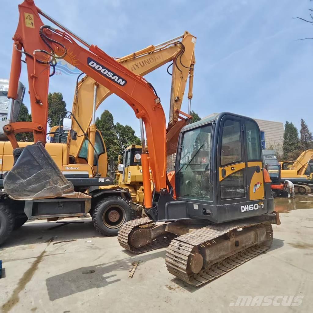 Doosan DH 60-7 Mini pelle < 7t