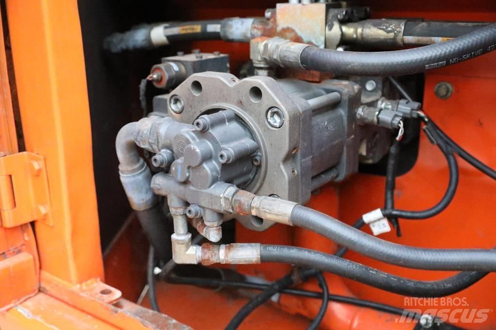 Doosan DX 150LC-9 Mini pelle < 7t
