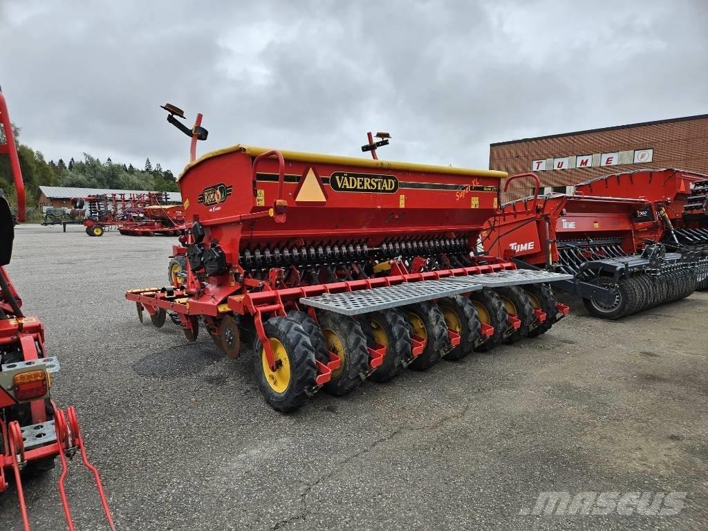 Väderstad Rapid 400 Semoir combiné