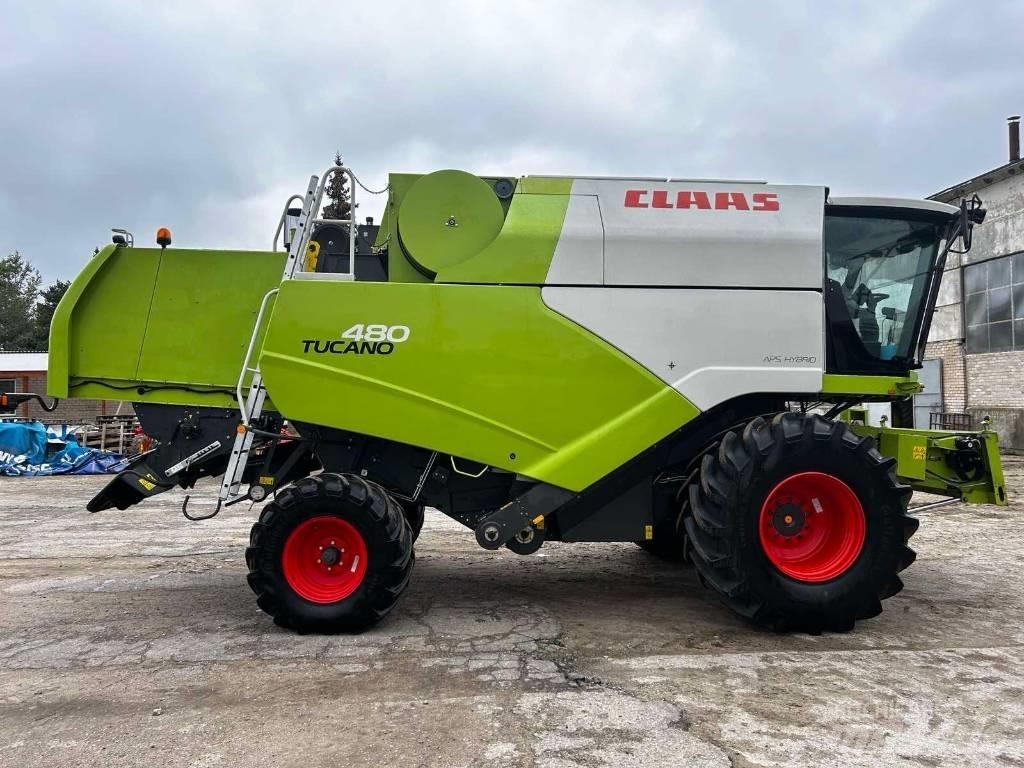 CLAAS Tucano 480 Moissonneuse batteuse