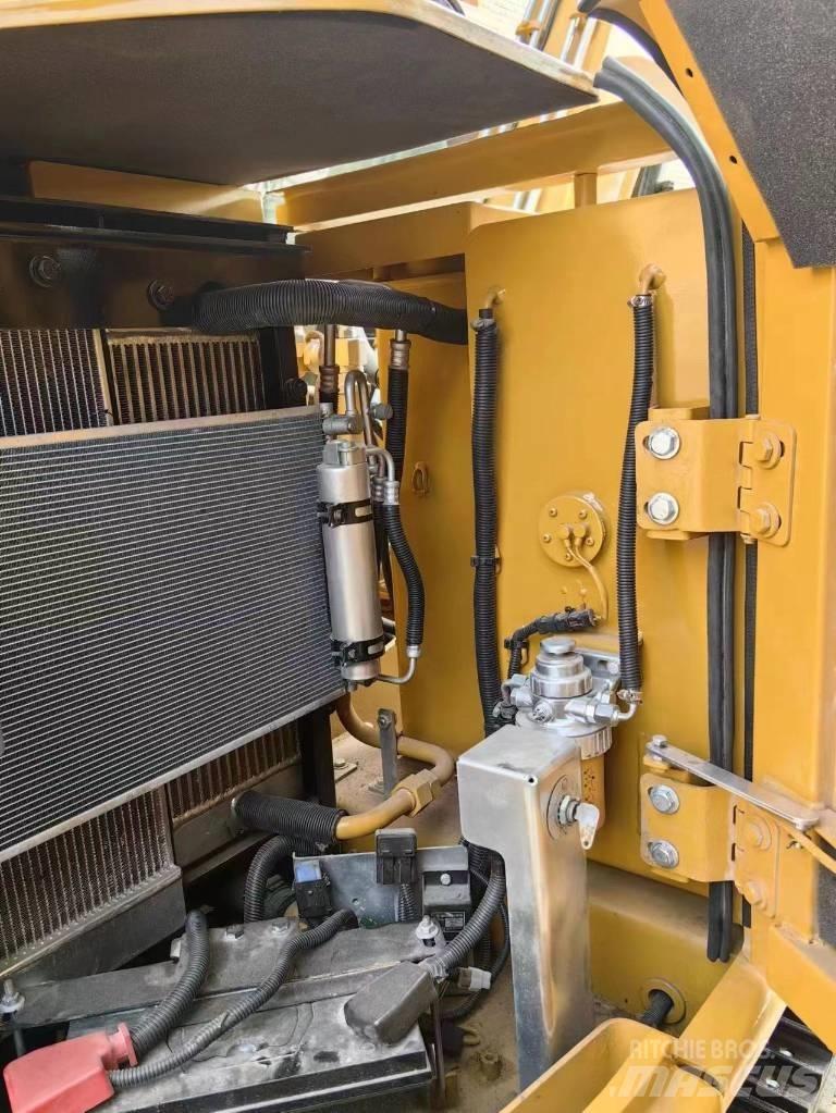CAT 307E2 Mini pelle < 7t
