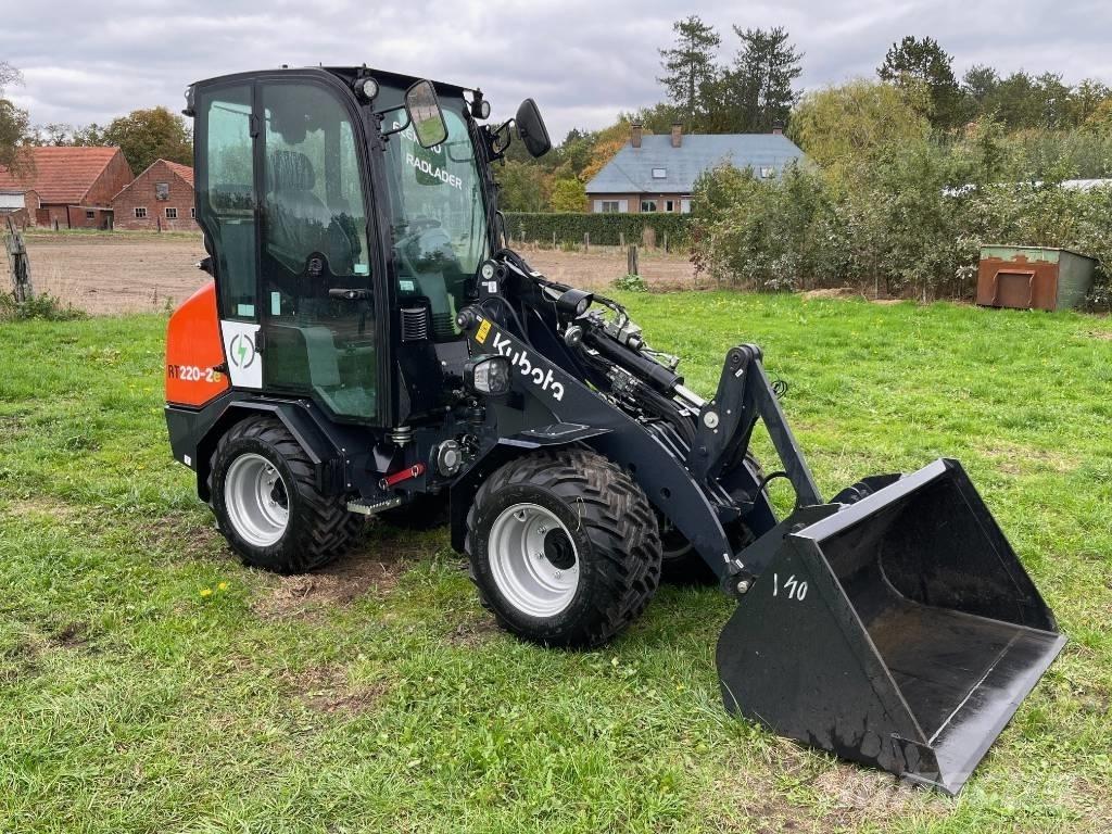Kubota RT220-2e Chargeuse sur pneus