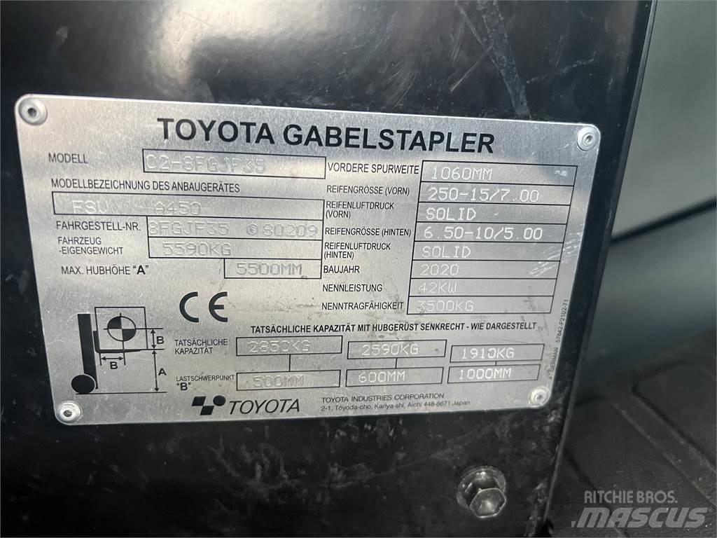 Toyota 8FGJF35 Chariots GPL