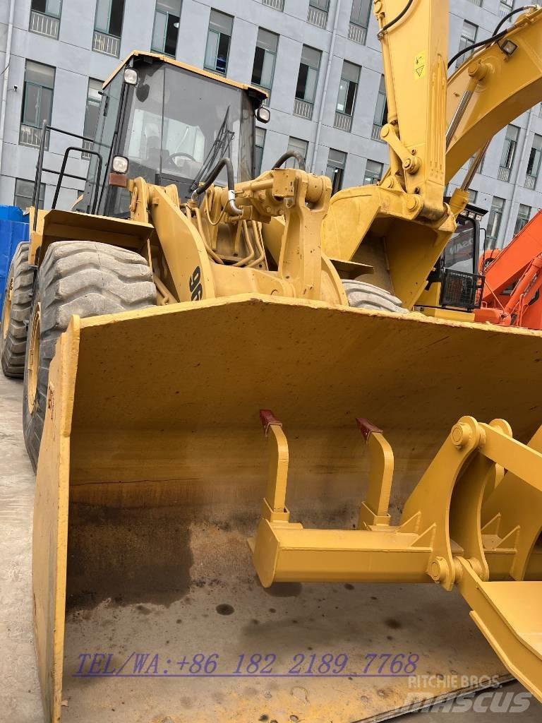 CAT 966G Chargeuse sur pneus