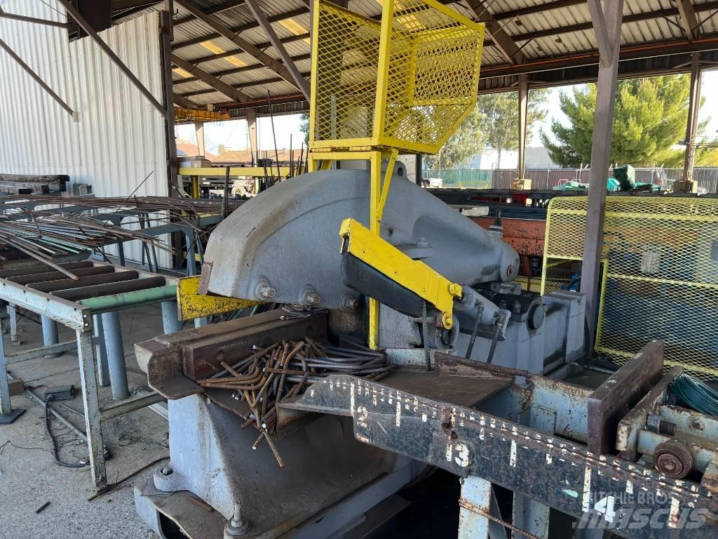 MILWAUKEE Shear   No. 2 Pelle à déchets