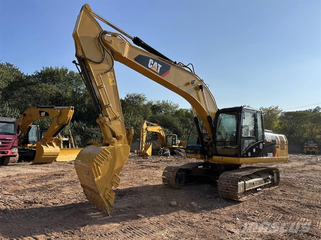 CAT 320D Pelle sur chenilles