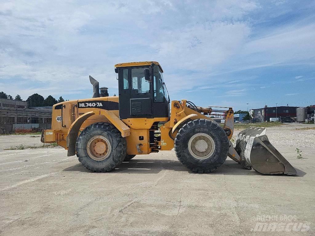 Hyundai HL 740-7 A Chargeuse sur pneus