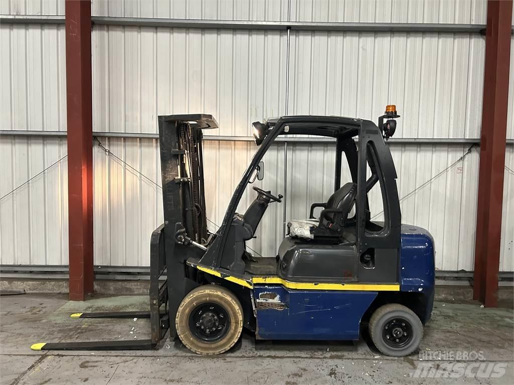 Nissan Y1D2A25Q Chariots diesel