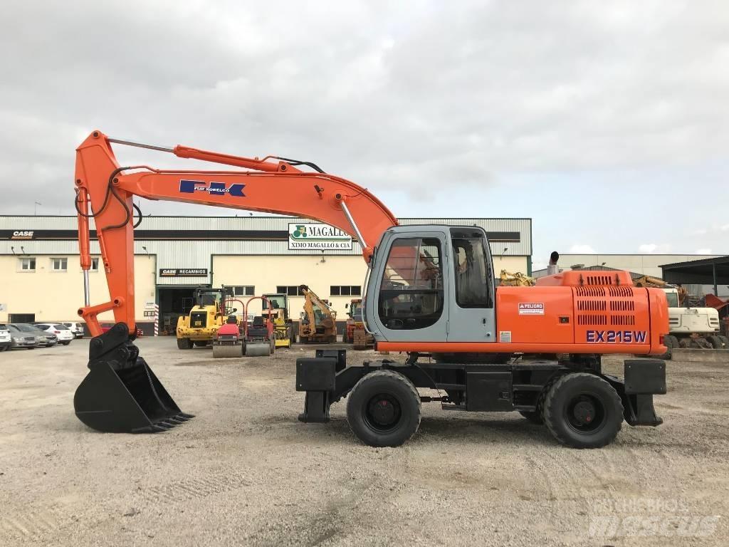 Fiat-Kobelco EX215W Pelle sur pneus