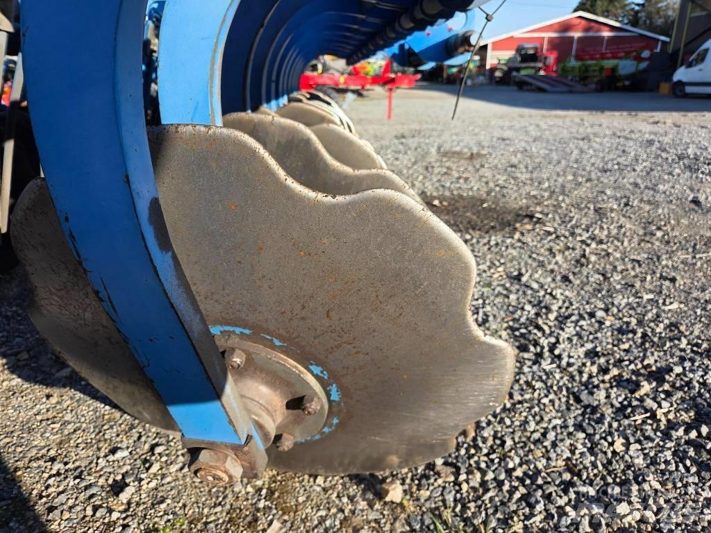 Lemken Rubin 9/350 U Crover crop