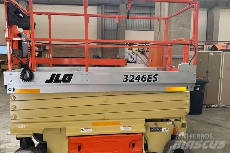 JLG 2014 JLG 3246 Nacelle ciseaux