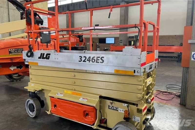 JLG 2014 JLG 3246 Nacelle ciseaux