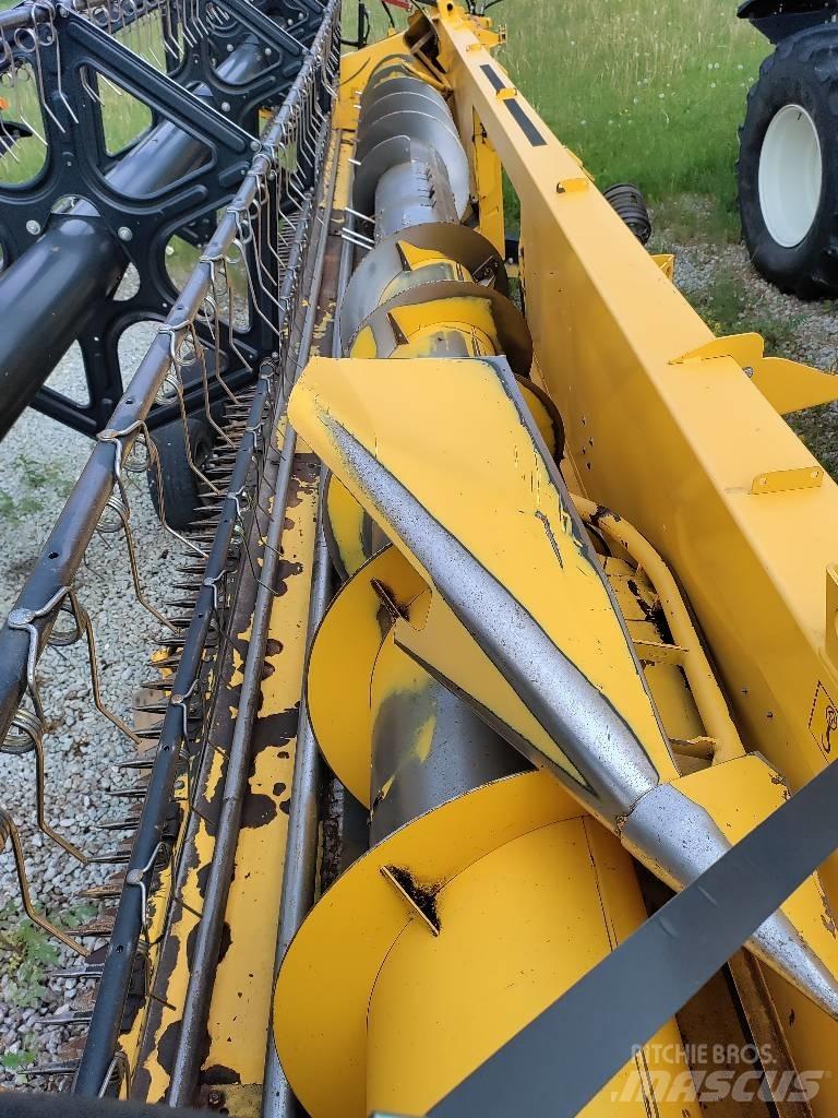 New Holland CX 8070 Moissonneuse batteuse