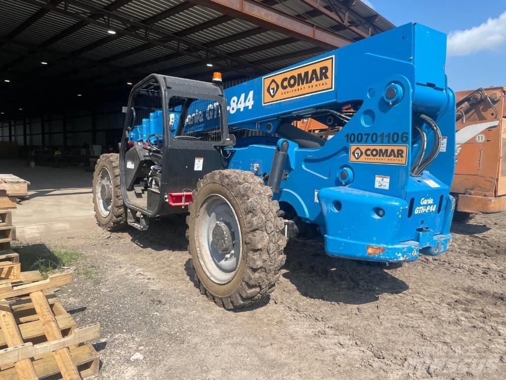 Genie GTH 844 Chariot télescopique