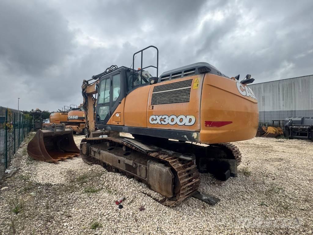 CASE CX 300 D Pelle sur chenilles