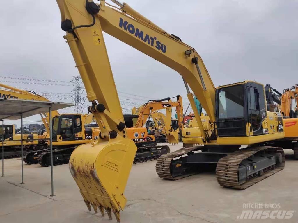 Komatsu PC 200 Pelle sur chenilles