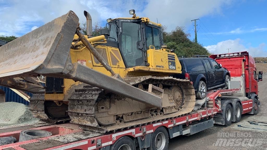 Komatsu D 65 PX-17 Tombereau articulé